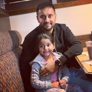 Meet your Posher, Raman